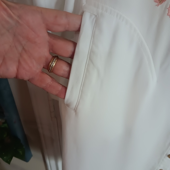 JOHN MARK Button Front Raw Bottom Hem Pocket Front Embroidered Shirt Dress Med - Picture 11 of 14